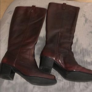 Jessica Simpson boots